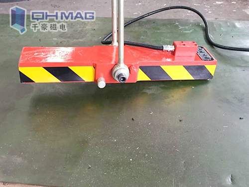 管材(棒材)豎吊型電永磁吊具 管材(棒材)豎吊型電永磁吊具