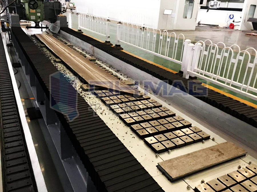 漲知識：鋼板雕刻還可以用千豪電永磁吸盤？