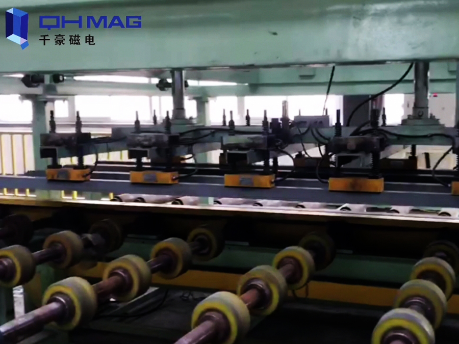 電永磁鐵應(yīng)用于自動化生產(chǎn)線中的金屬波紋板加工