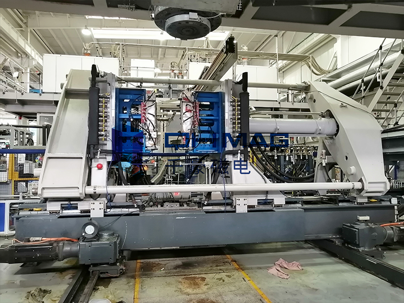 注塑機(jī)快速換模系統(tǒng)：千豪磁力模板引領(lǐng)換模效能飛躍 注塑機(jī)煥新顏：磁力模板引領(lǐng)換模效能飛躍