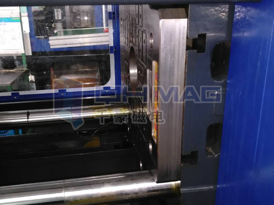 快速換模系統(tǒng),注塑機(jī)磁力模板,注塑模具快速換模