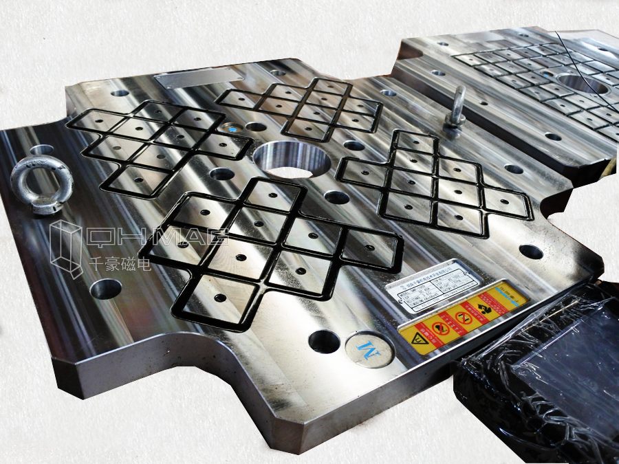 注塑機(jī)換模裝置